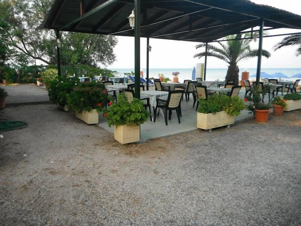 Francisco Beach Hotel Agios Andreas  Exteriér fotografie