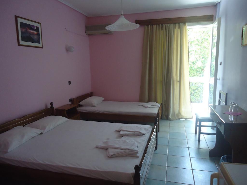 Francisco Beach Hotel Agios Andreas  Exteriér fotografie